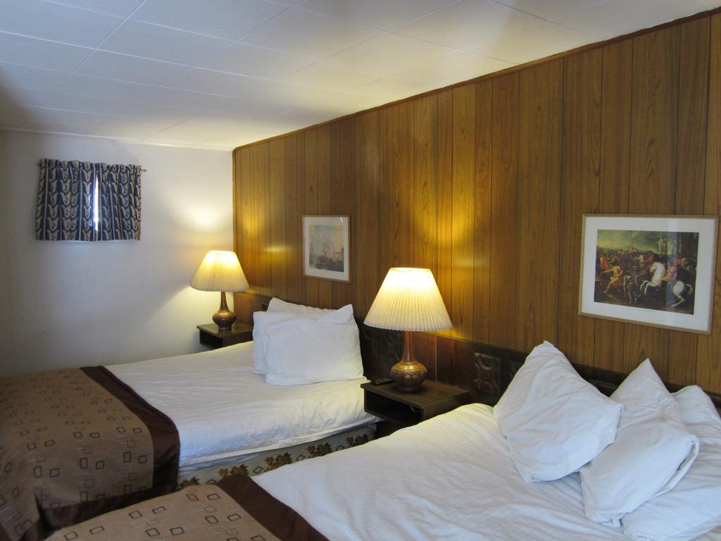 Robbie'S Motel Cache Creek Zimmer foto